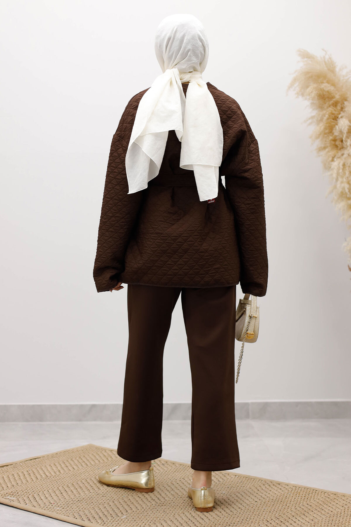 Taşlı Kapitone Ceket