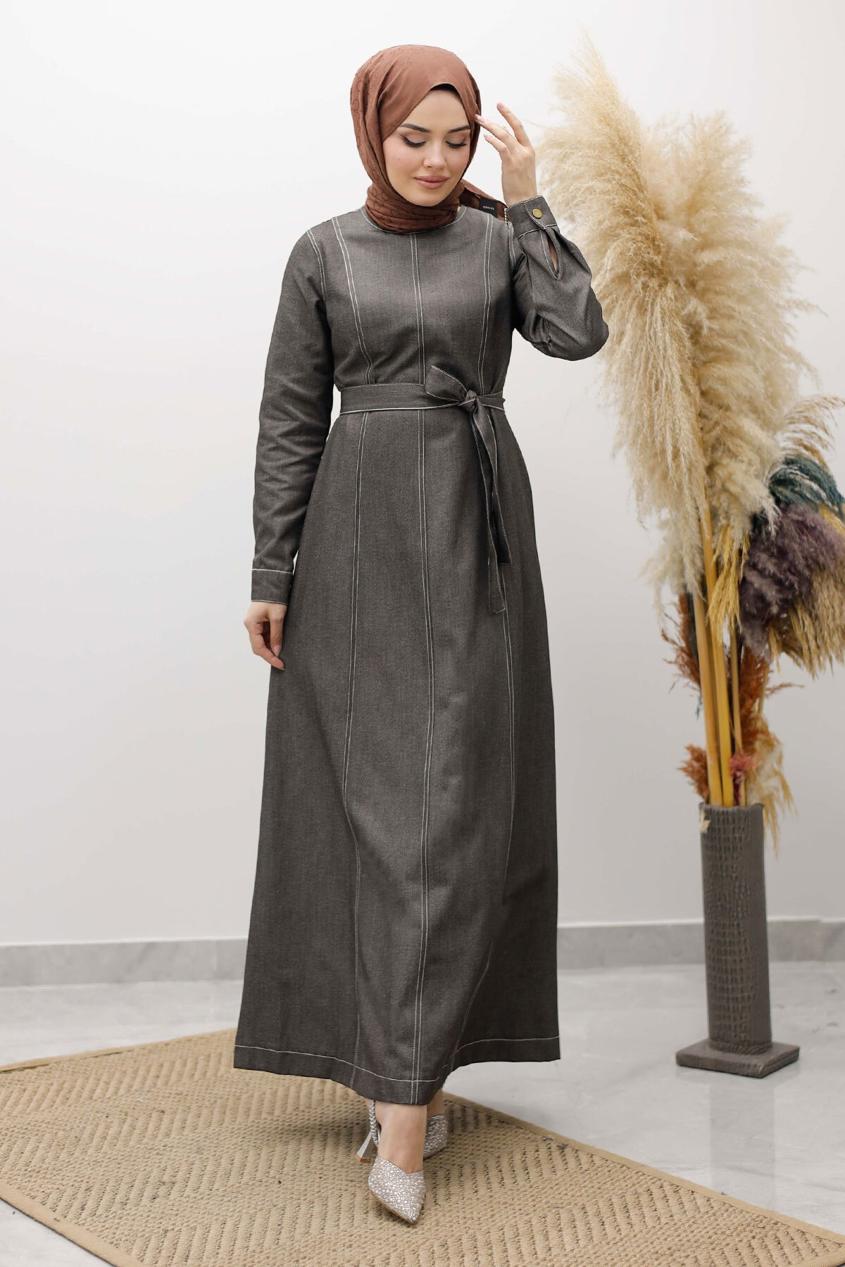 Boydan Dikiş Detaylı Kot Elbise Füme